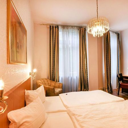 Hotel Markgraefler Hof Karlsruhe Buitenkant foto