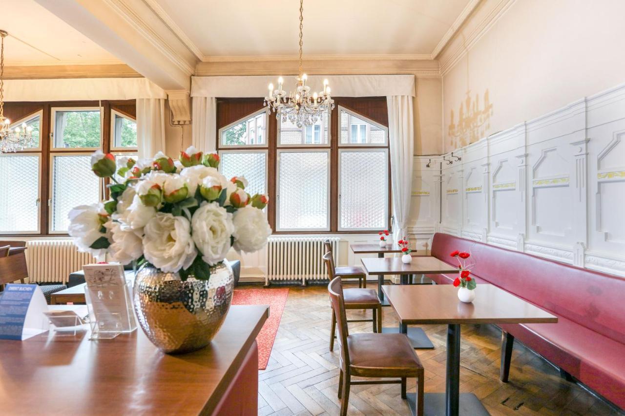 Hotel Markgraefler Hof Karlsruhe Buitenkant foto
